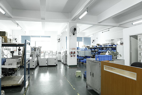 全自動視覺點(diǎn)膠機(jī)廠家