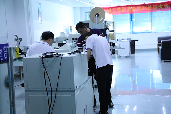 pvc自動點膠機(jī)客戶