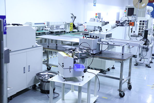 全自動點(diǎn)膠機(jī)廠家展廳